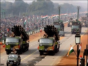 Quân đội Ấn Độ diễu binh. (Nguồn: AP)